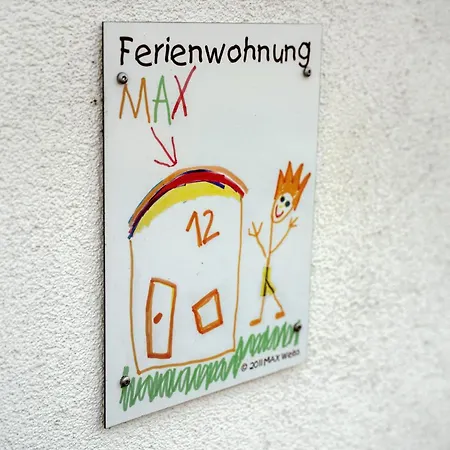Max Apartment